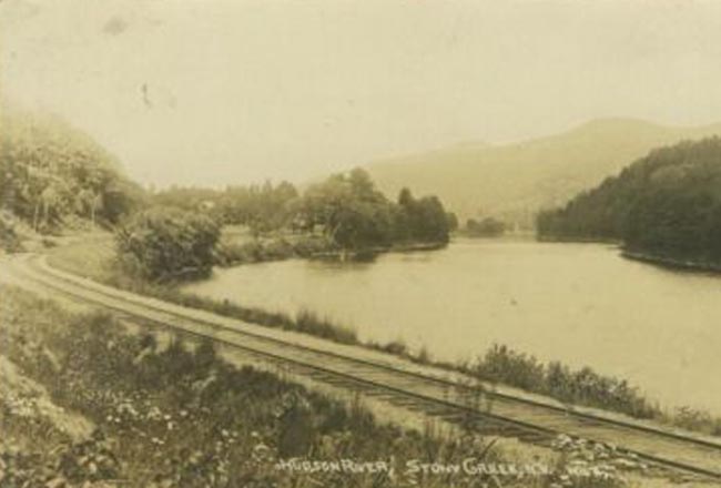 Tracks near Stony Creek